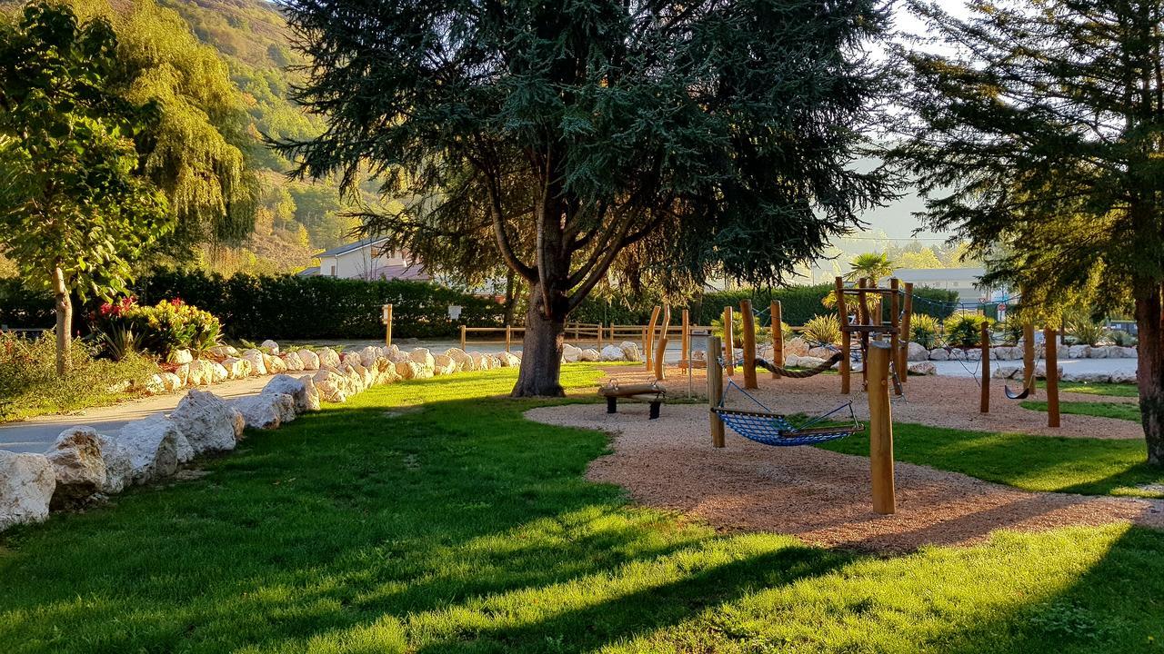 Camping Paradis La Marmotte Ax-les-Thermes Dış mekan fotoğraf